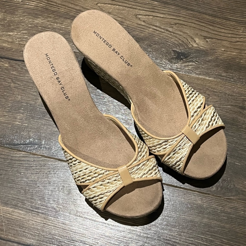 Vintage Womens Cute Wedges.